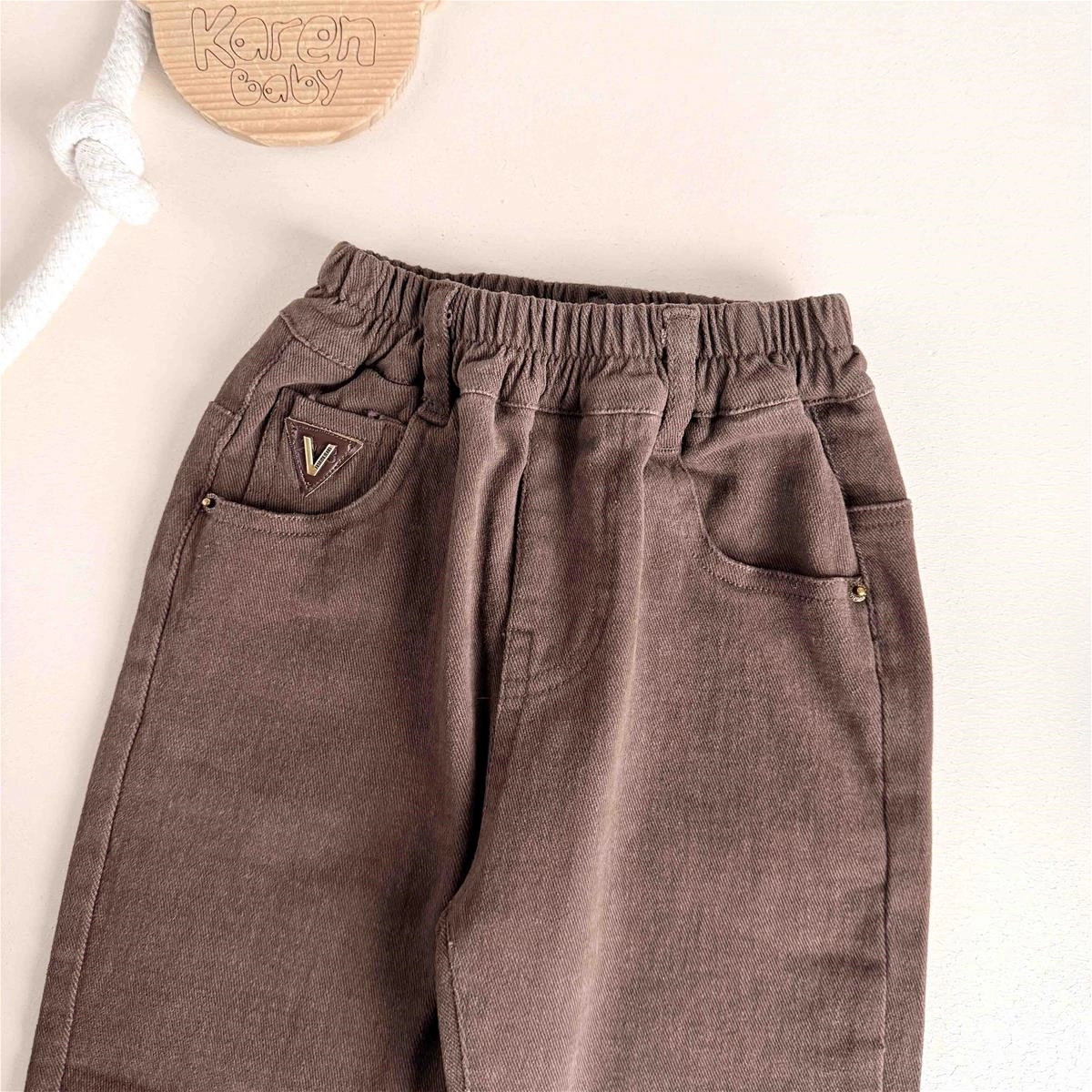 204e5a83-2a6b-459d-baf5-b72539e6b726.jpg