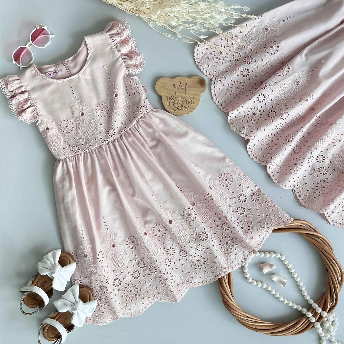 a781cf80-61c8-46fa-8880-9b14238a35a2.jpg