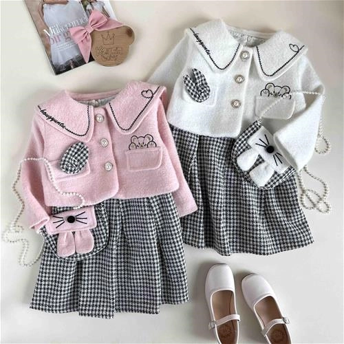 دوتیکه کت و سارافون پشمی 5 تا 12 سال کد 9914