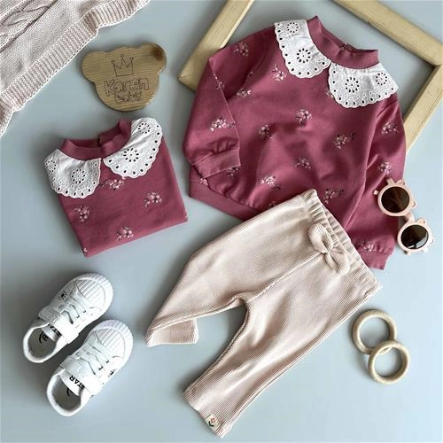 دو تیکه گل گلی یقه بی بی مناسب 6 ماه کد 201267