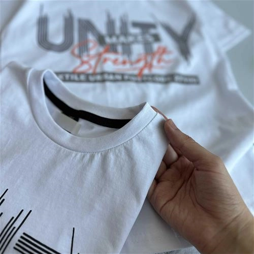 تیشرت ساده جلو نوشته ( unity ) 7 تا 14 سال کد 181482