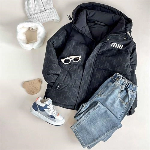 کاپشن (miu miu) بچگانه 8 سال تا 12 سال کد 9872