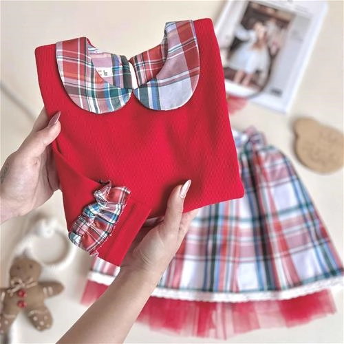 دوتیکه بلوز دامن طرح چهارخونه کارن بی بی 4 سال تا 7 سال کد 9153 (213108)