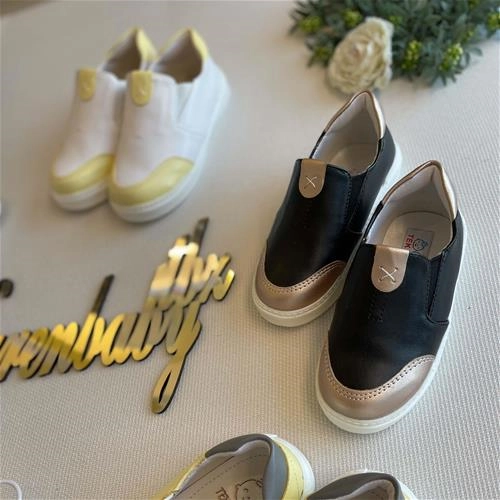 کفش طرح ونس 1/5 سال تا 7 سال کد 1206