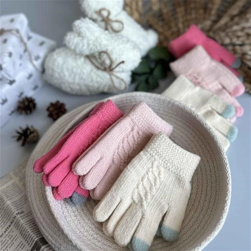 دستکش طرح بافت 6 سال تا 12 سال کد 204135