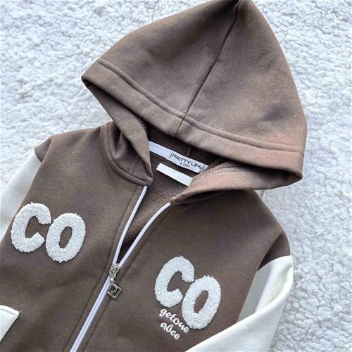 دوتیکه سویشرت شلوار بچگانه طرح (CoCo) داخل کرکدار 2 سال تا 5 سال کد 9963