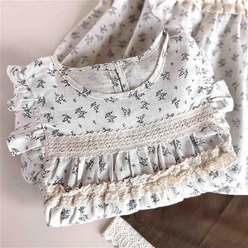 شومیز گل گلی 6 سال تا 10 سال کد 10209