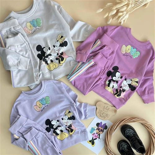 دوتیکه بلوز شلوار طرح میکی 3 سال تا 5 سال کد 171298