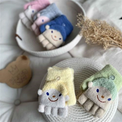 دستکش انگشتی بافت طرح آدمک 3 سال تا 8 سال کد 214161