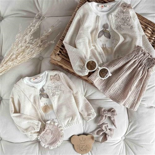 چهار تیکه کت دامن طرح باله 1 سال تا 4 سال کد 211441