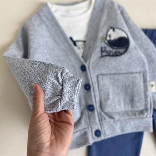 سه تیکه بلوز و شلوار و ژاکت طرح پاندا 9 ماه تا 24 ماه کد 9897